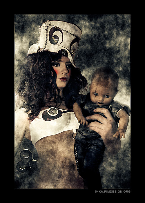 dolls_i_by_54ka.jpg