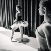 Ballet Dancer – Backstage