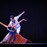 Ballet dancers – Beautiful pose